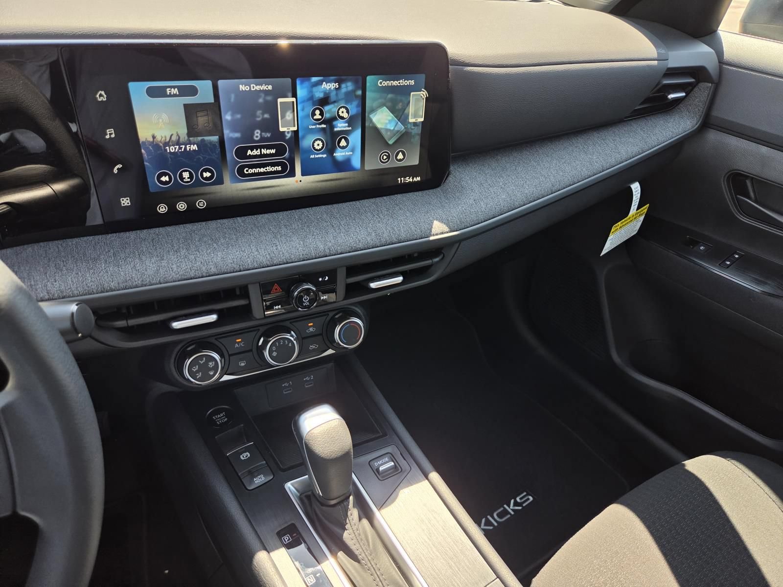 New 2027 Nissan Kicks S FWD image 19
