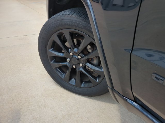 Used 2018 Jeep Grand Cherokee Altitude AWD/4WD image 7