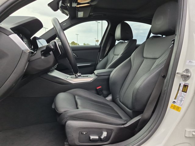 Used 2021 BMW 330i Sedan RWD image 17