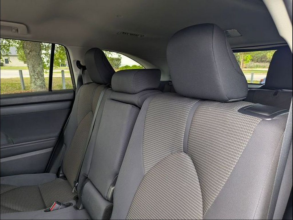 Certified 2025 Toyota Highlander LE FWD image 21