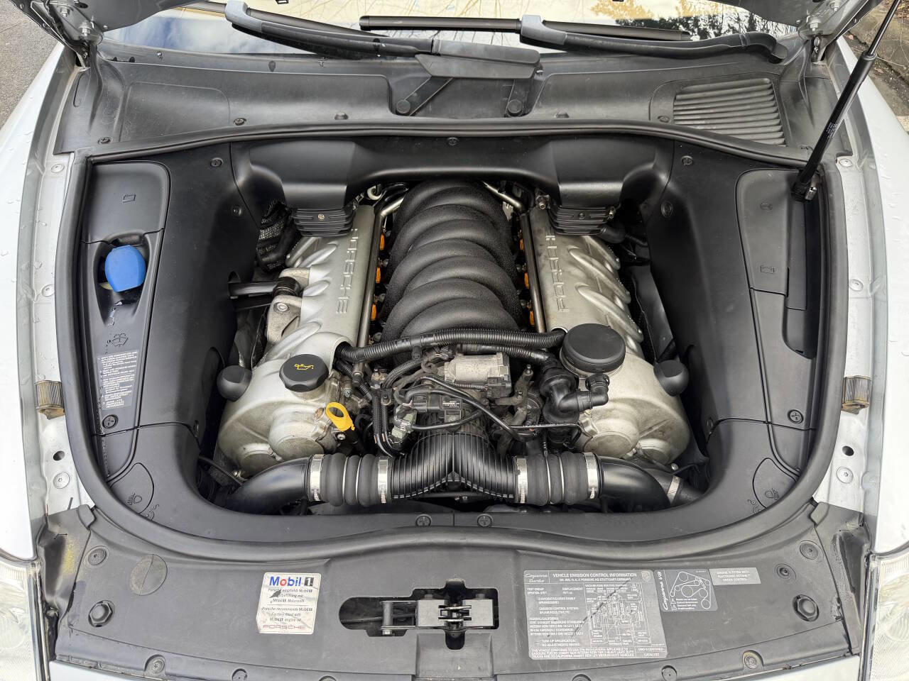 Used 2006 Porsche Cayenne Turbo image 37