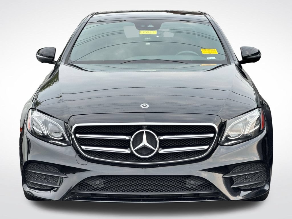Used 2020 Mercedes-Benz E 450 4MATIC Sedan image 3