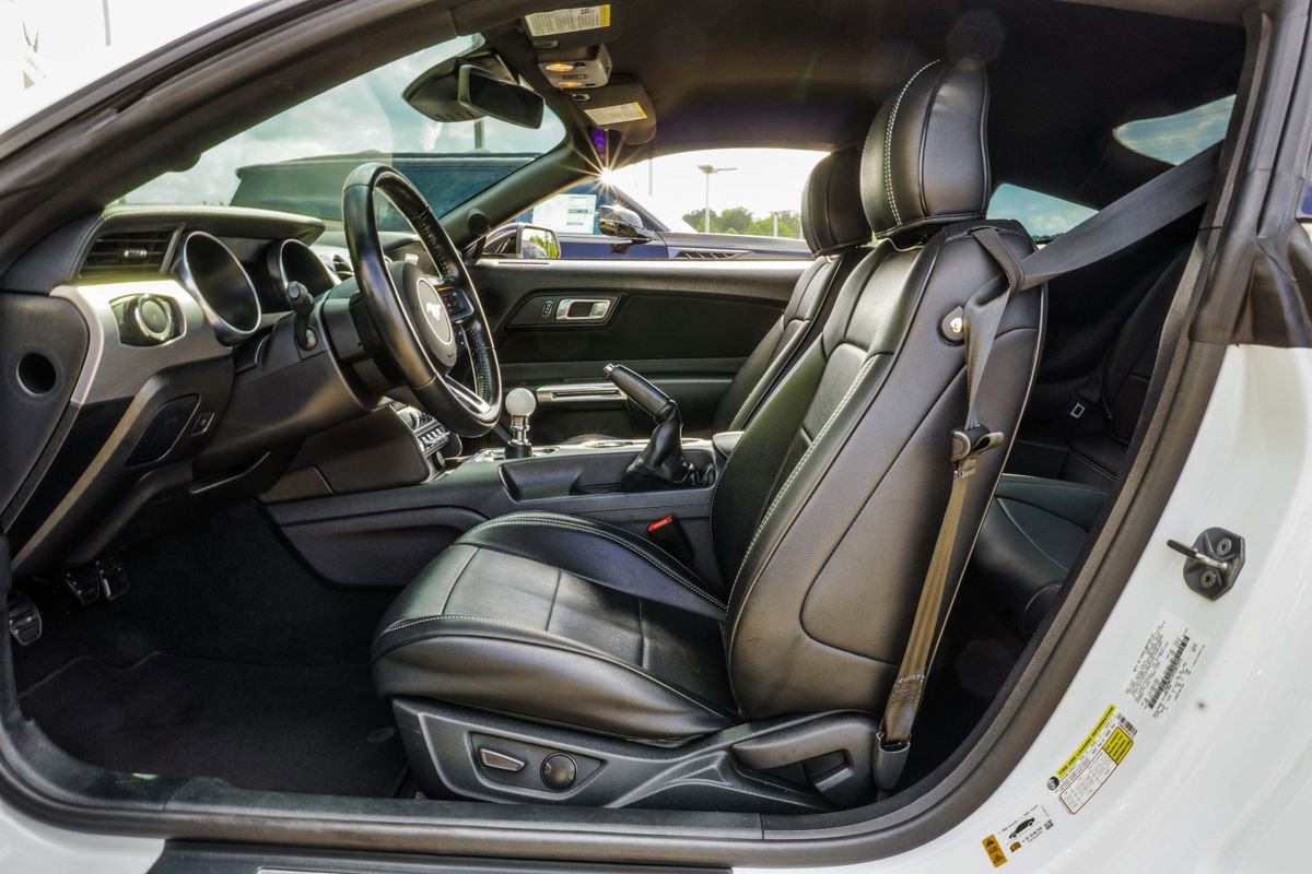 Used 2019 Ford Mustang GT RWD image 31