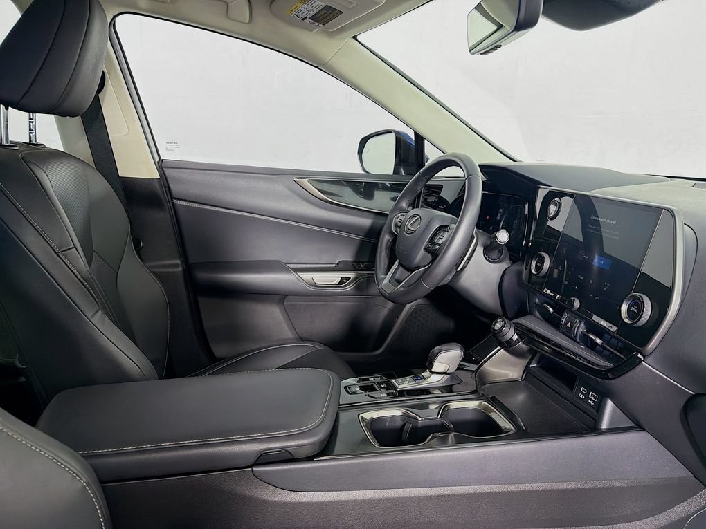 Used 2022 Lexus NX 250 FWD w/ Towing Package (2000 Lbs) image 35