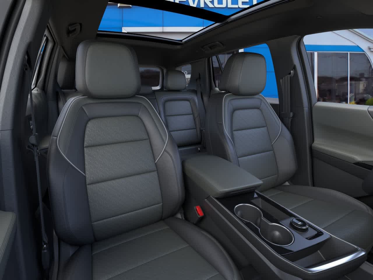 New 2026 Chevrolet Equinox LT w/ Convenience Package II AWD/4WD image 16