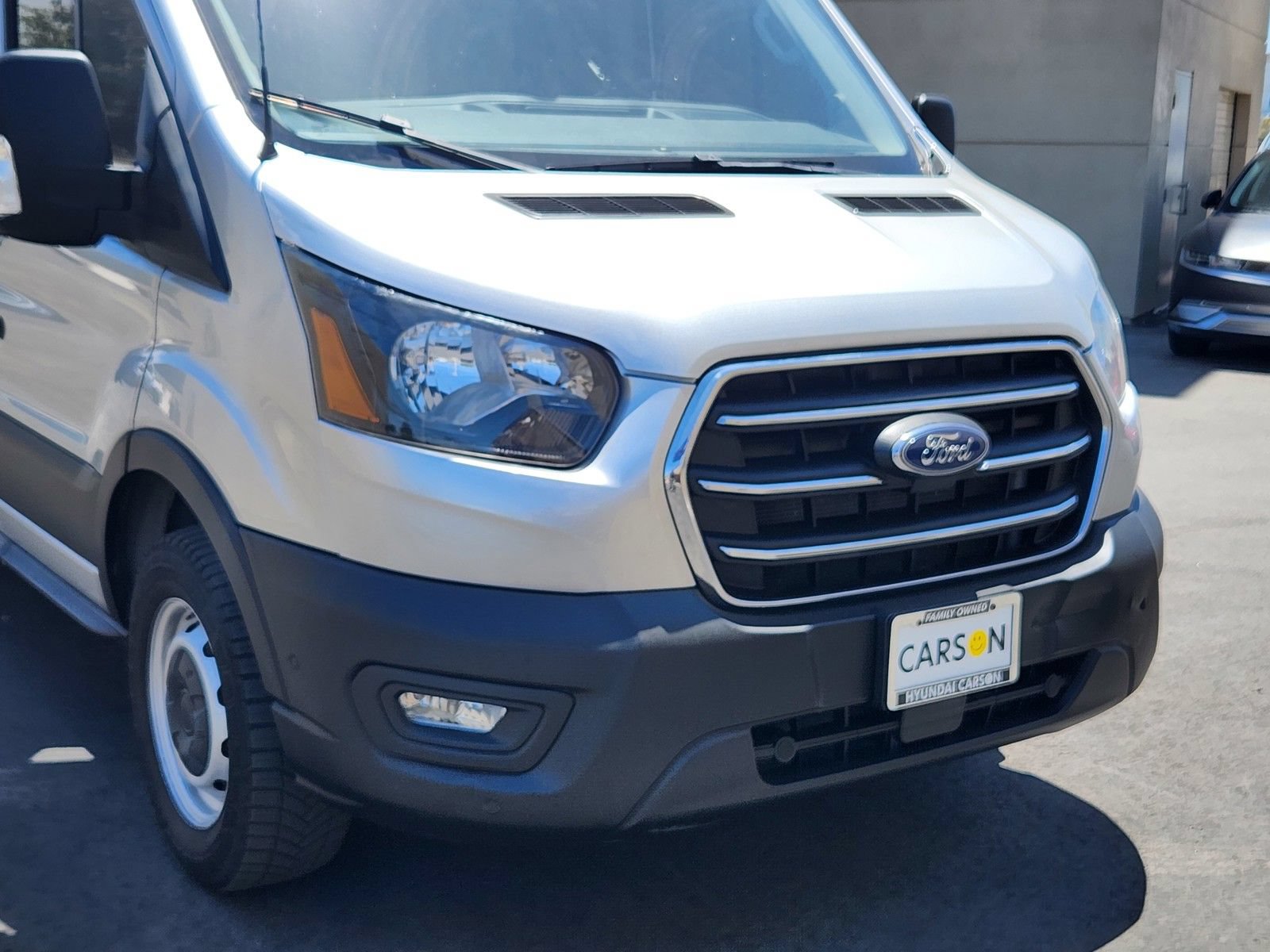 Used 2020 Ford Transit 250 148 High Roof Extended RWD image 9