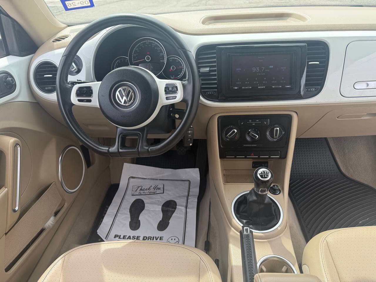 Used 2016 Volkswagen Beetle 1.8T SE image 16