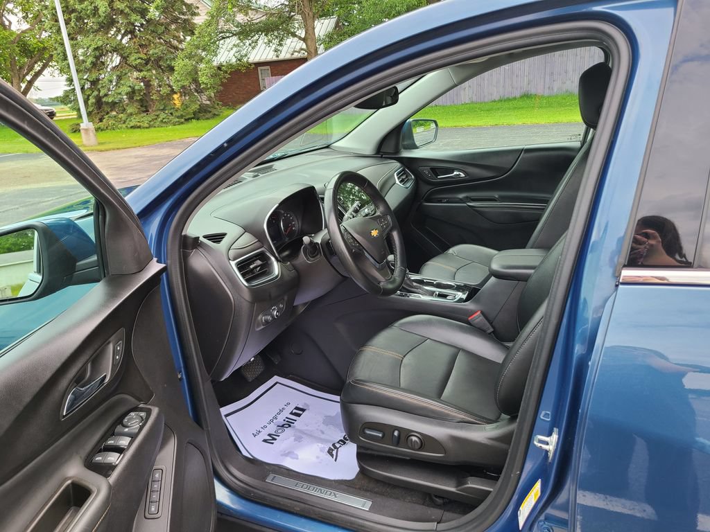 Used 2024 Chevrolet Equinox Premier AWD/4WD image 22