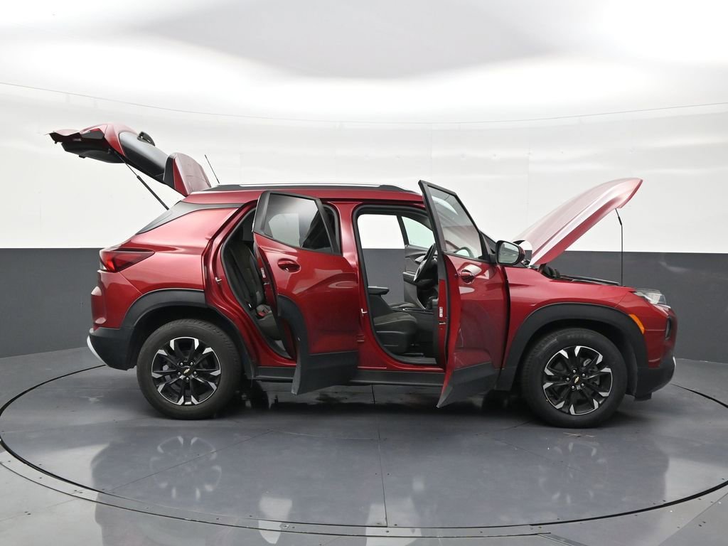 Used 2021 Chevrolet TrailBlazer LT w/ Convenience Package FWD image 28