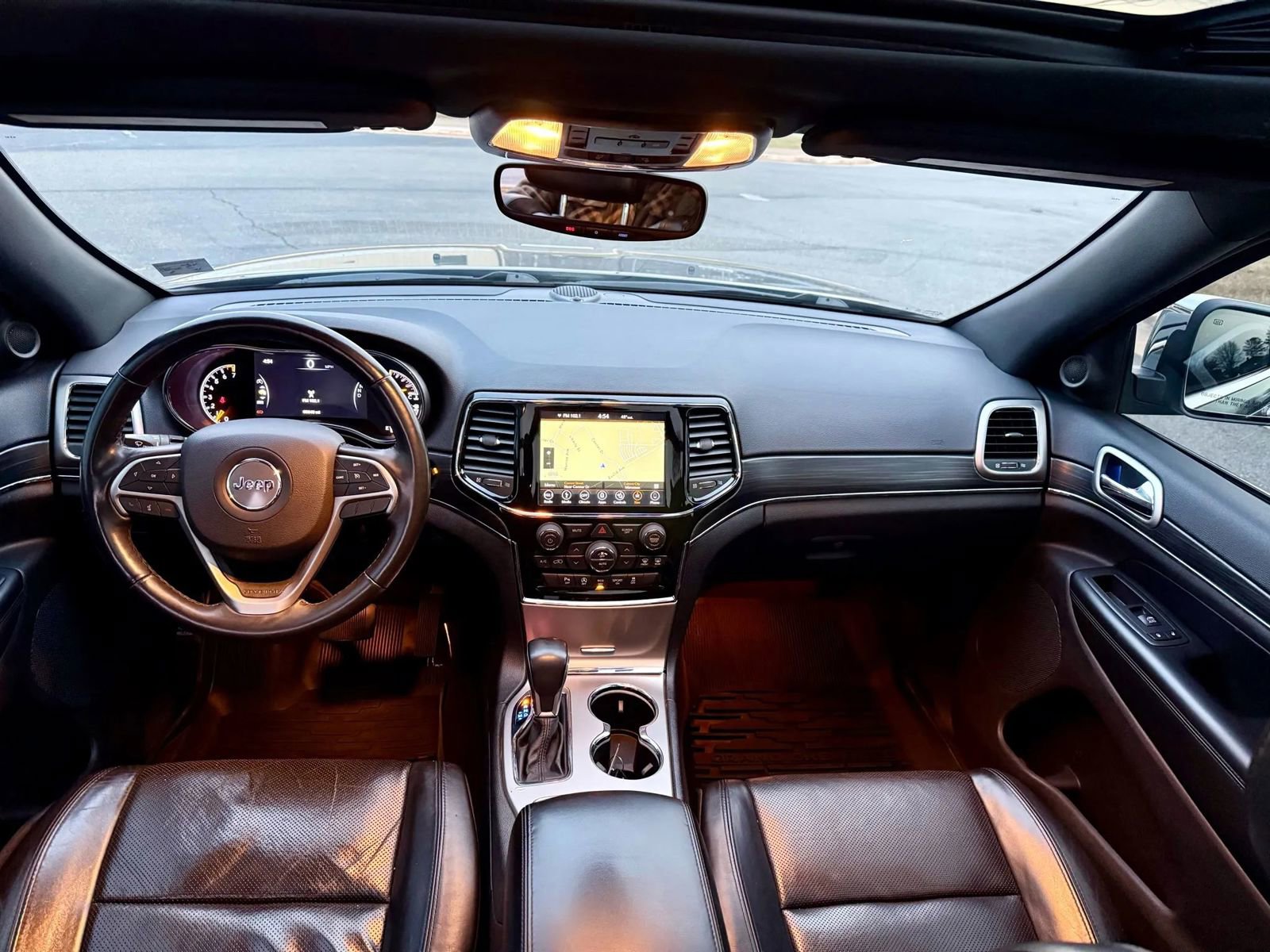 Used 2019 Jeep Grand Cherokee Limited w/ Luxury Group II image 13