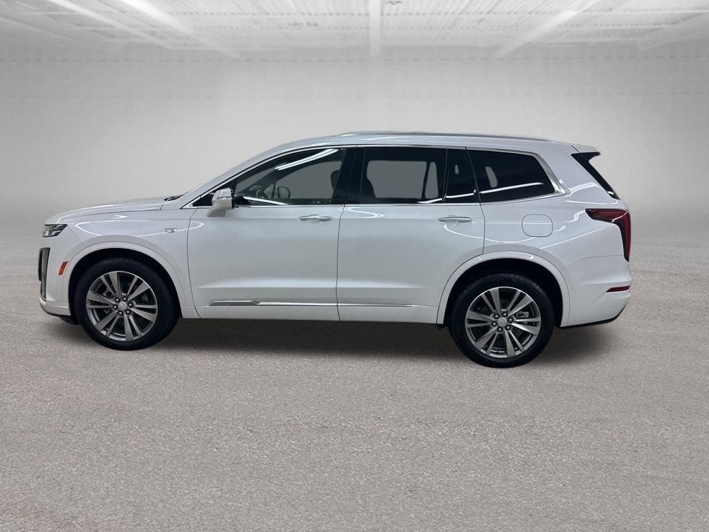 Used 2025 Cadillac XT6 Premium Luxury image 6