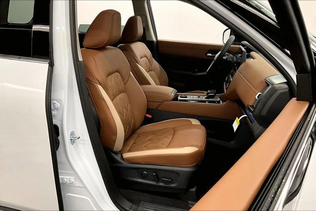 New 2026 Nissan Pathfinder Platinum AWD/4WD image 41