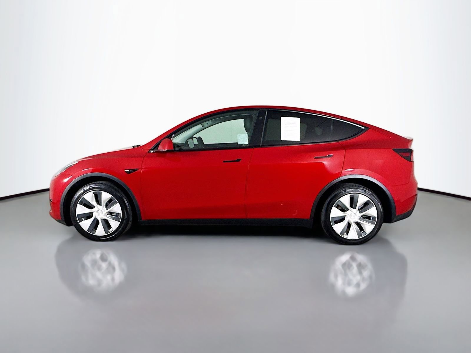 Used 2022 Tesla Model Y Long Range AWD/4WD image 4