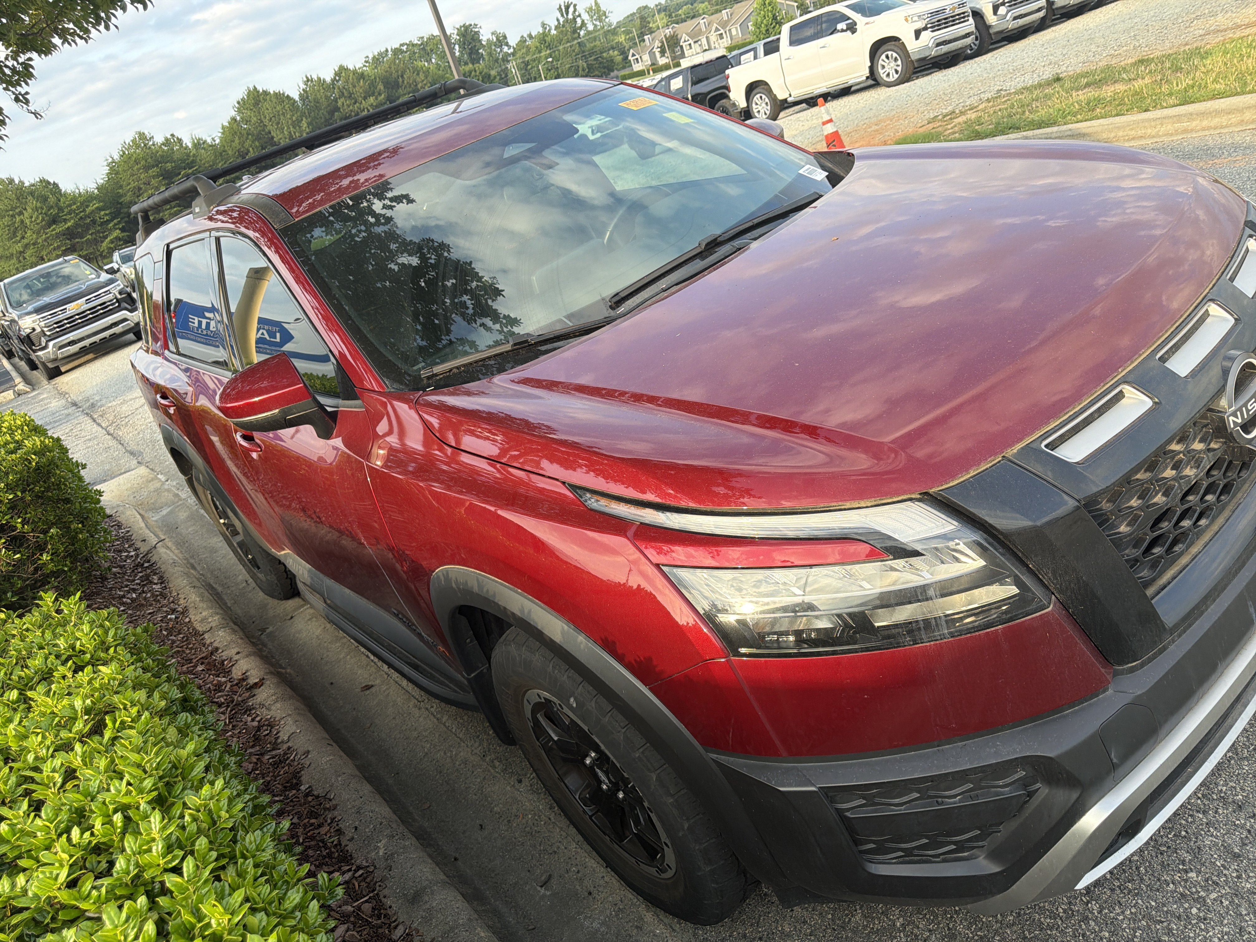 Used 2023 Nissan Pathfinder Rock Creek AWD/4WD image 2