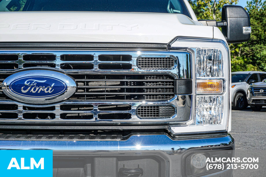 Used 2025 Ford F350 XLT AWD/4WD image 11