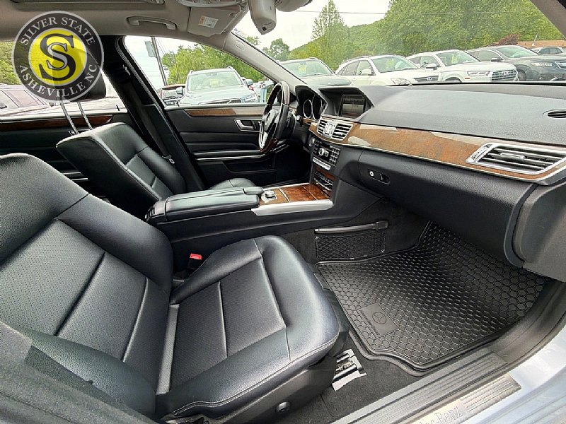 Used 2014 Mercedes-Benz E 350 4MATIC Sedan w/ Premium 1 Package image 15