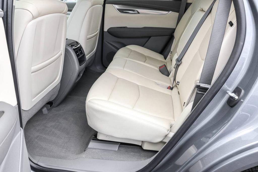 Used 2020 Cadillac XT5 Premium Luxury AWD/4WD image 32
