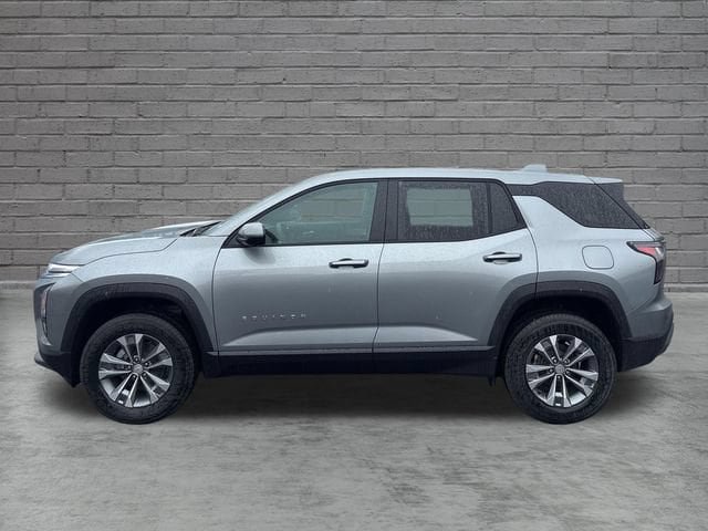 New 2026 Chevrolet Equinox LT w/ Safety and Technology Package FWD image 4