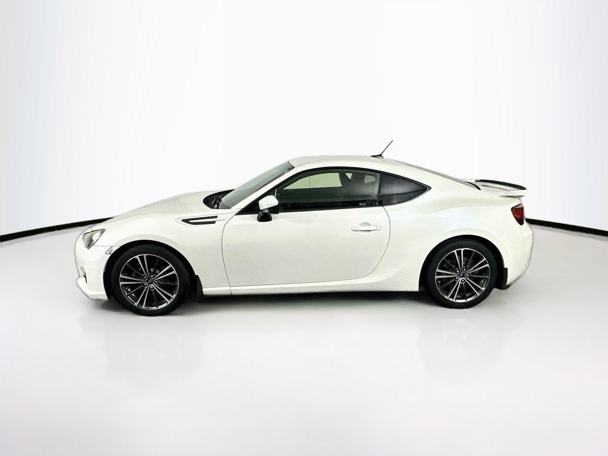 Used 2013 Subaru BRZ Limited RWD image 4