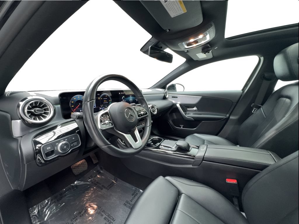 Used 2022 Mercedes-Benz A 220 image 19