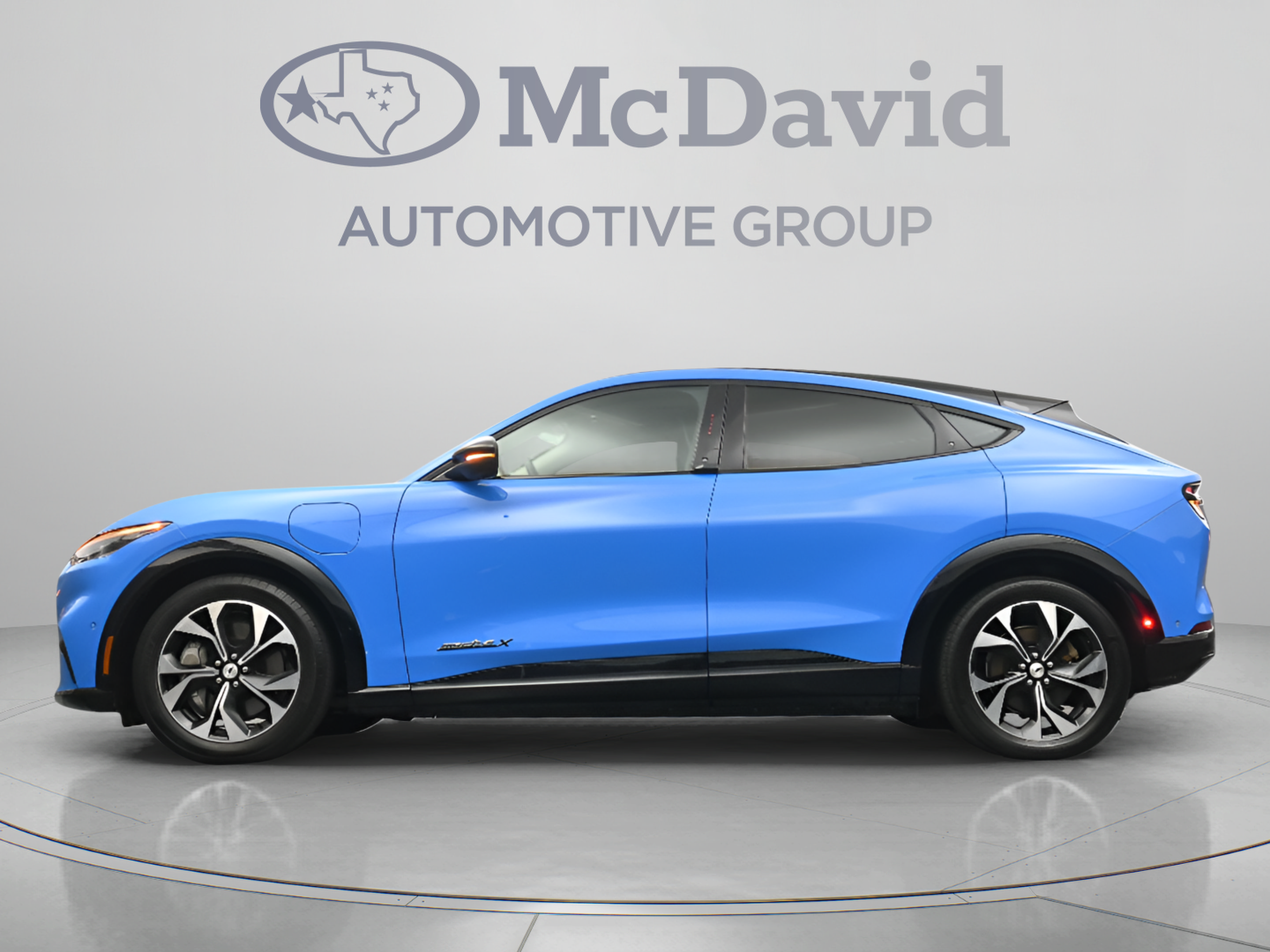 Used 2023 Ford Mustang Mach-E Premium RWD image 28