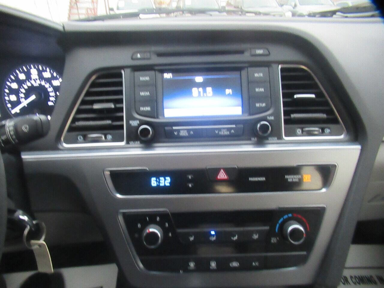 Used 2015 Hyundai Sonata ECO image 15