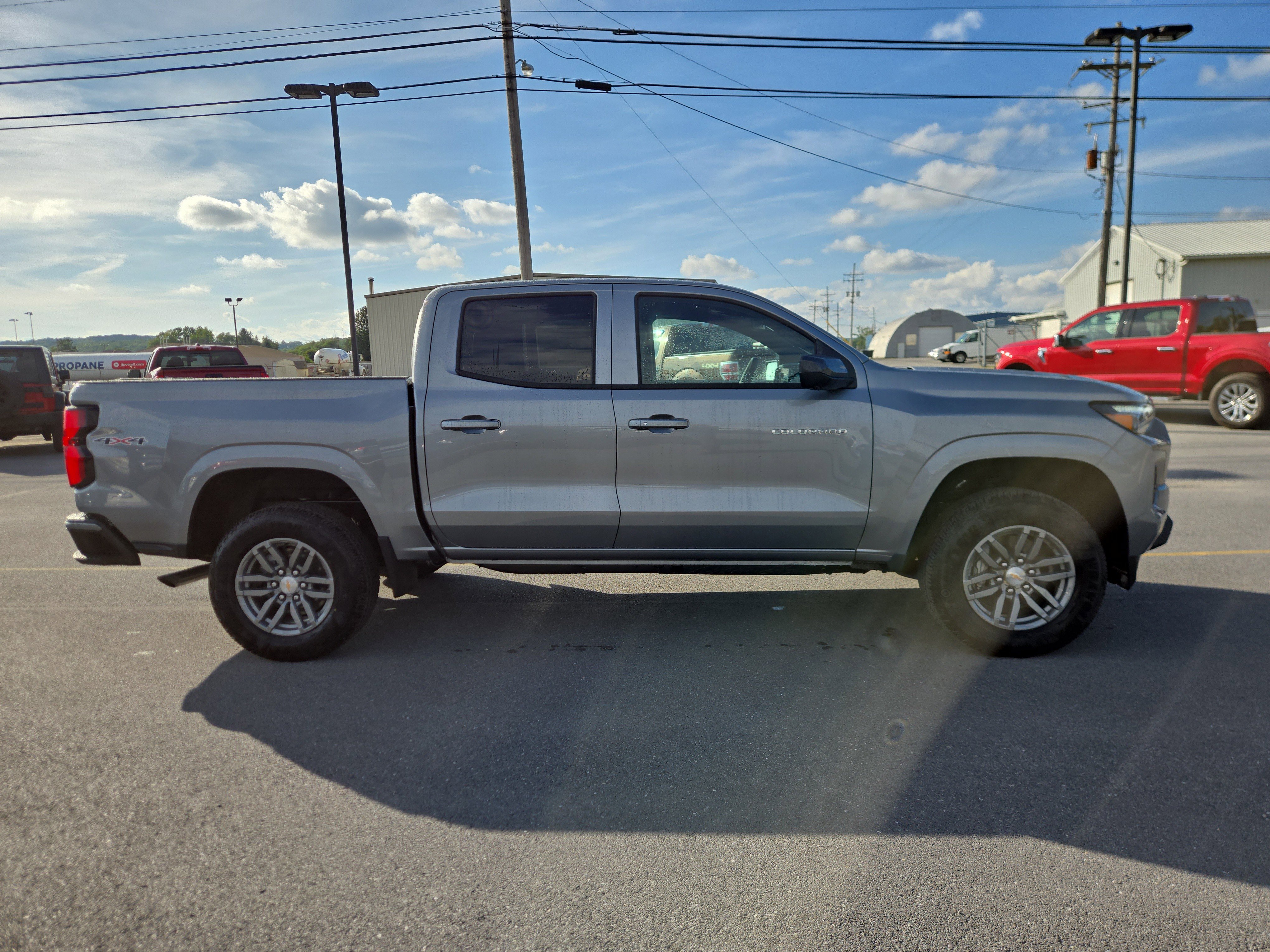 New 2026 Chevrolet Colorado LT w/ LT Convenience Package image 2