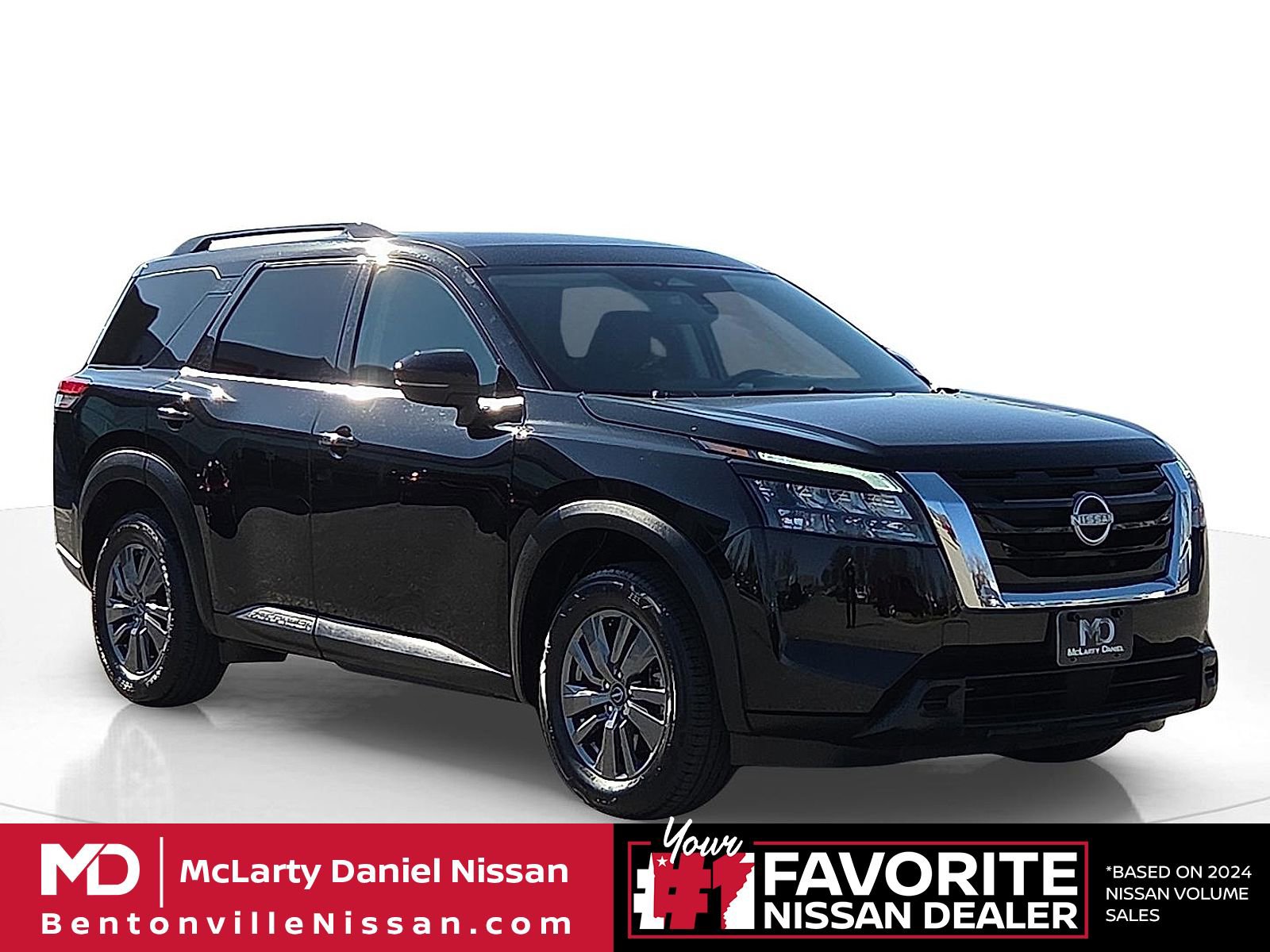 Used 2025 Nissan Pathfinder SV