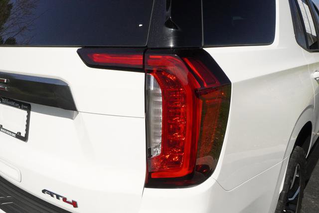 Used 2024 GMC Yukon AT4 w/ Technology Package image 38