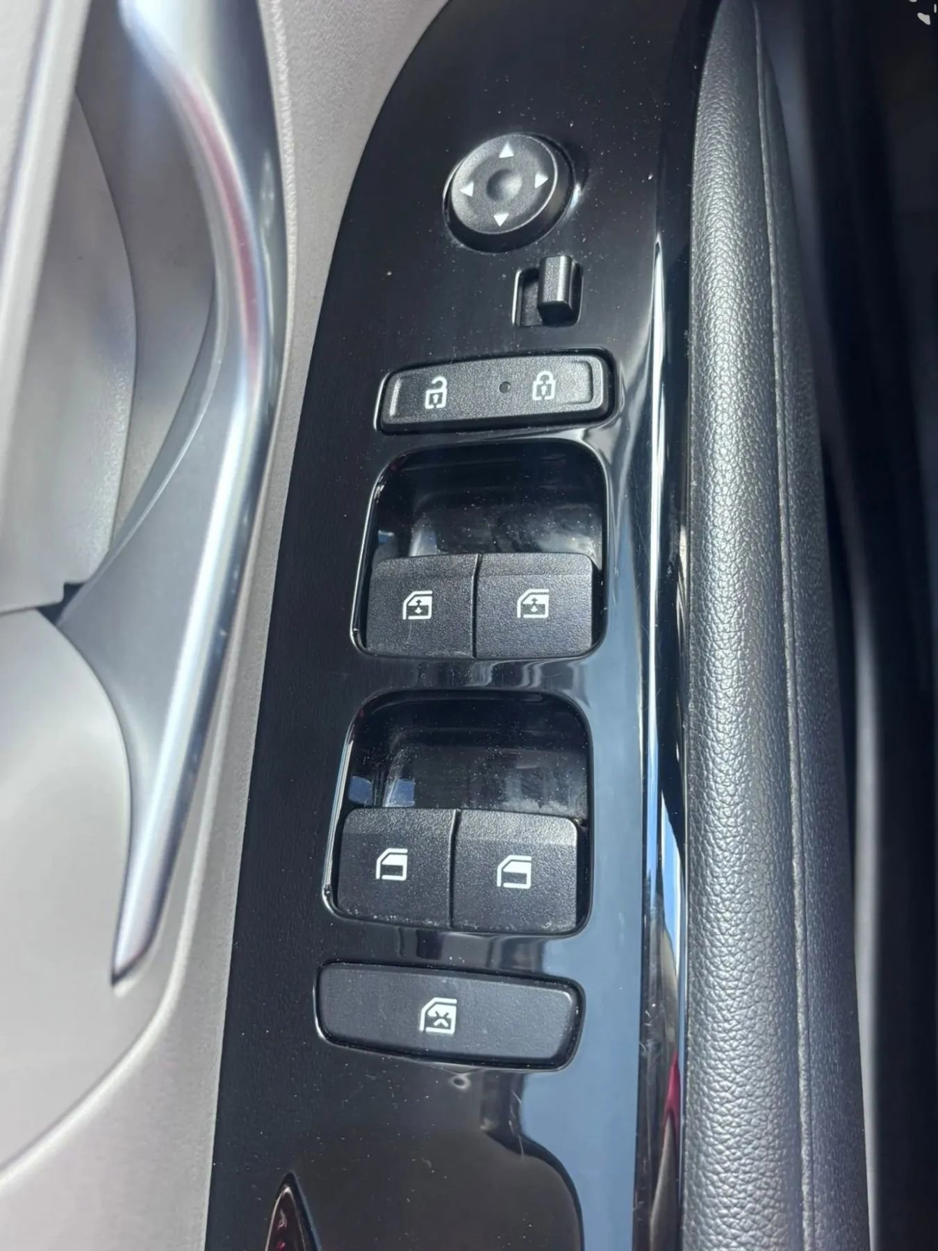 Used 2023 Hyundai Tucson Limited AWD/4WD image 10