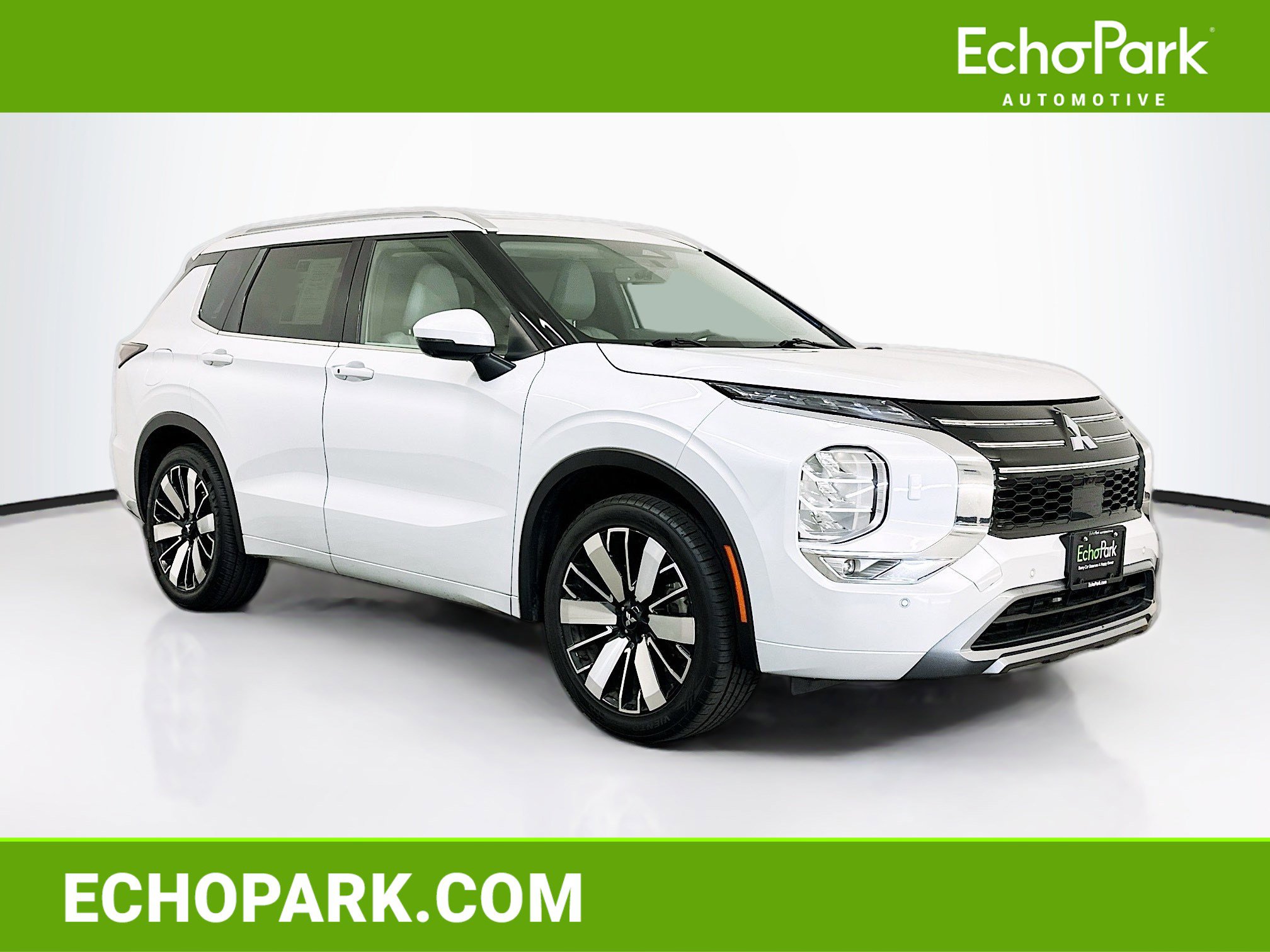 Used 2025 Mitsubishi Outlander SEL
