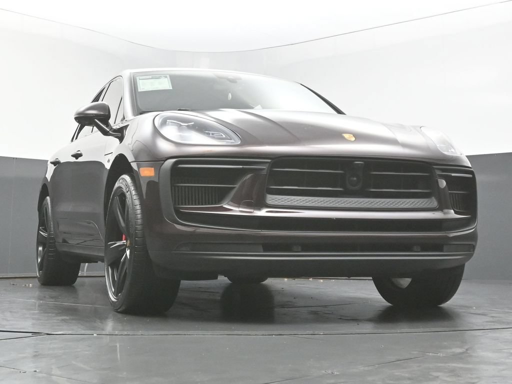 Used 2023 Porsche Macan S AWD/4WD image 49