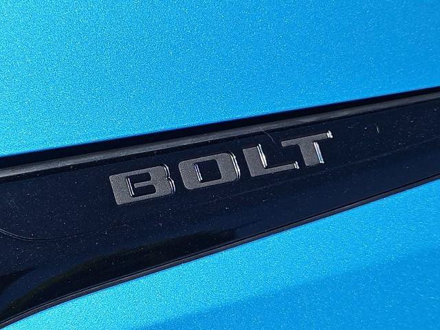 New 2027 Chevrolet Bolt RS FWD image 31