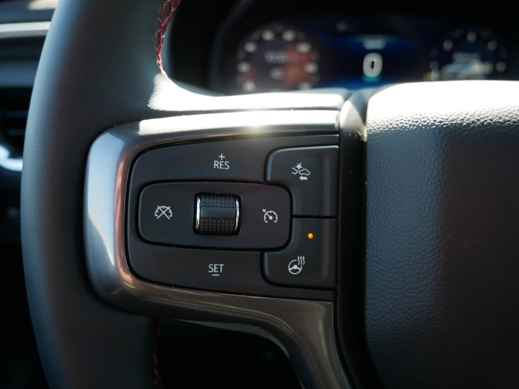 Used 2024 Chevrolet Suburban RST w/ Luxury Package image 23