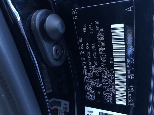 Certified 2026 Toyota Sienna LE FWD image 33