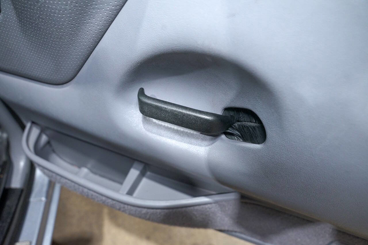 Used 1996 Ford F250 4x4 Regular Cab image 35