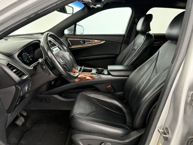 Used 2018 Lincoln MKX Reserve FWD image 8