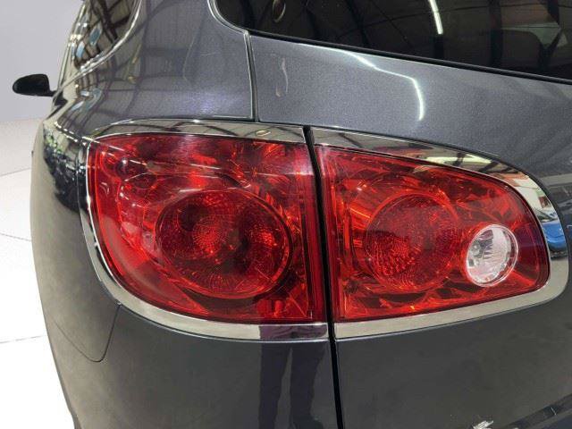 Used 2011 Buick Enclave CX FWD image 13