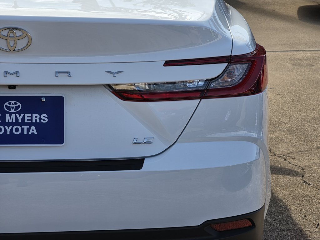 New 2026 Toyota Camry LE w/ Convenience Package FWD image 9