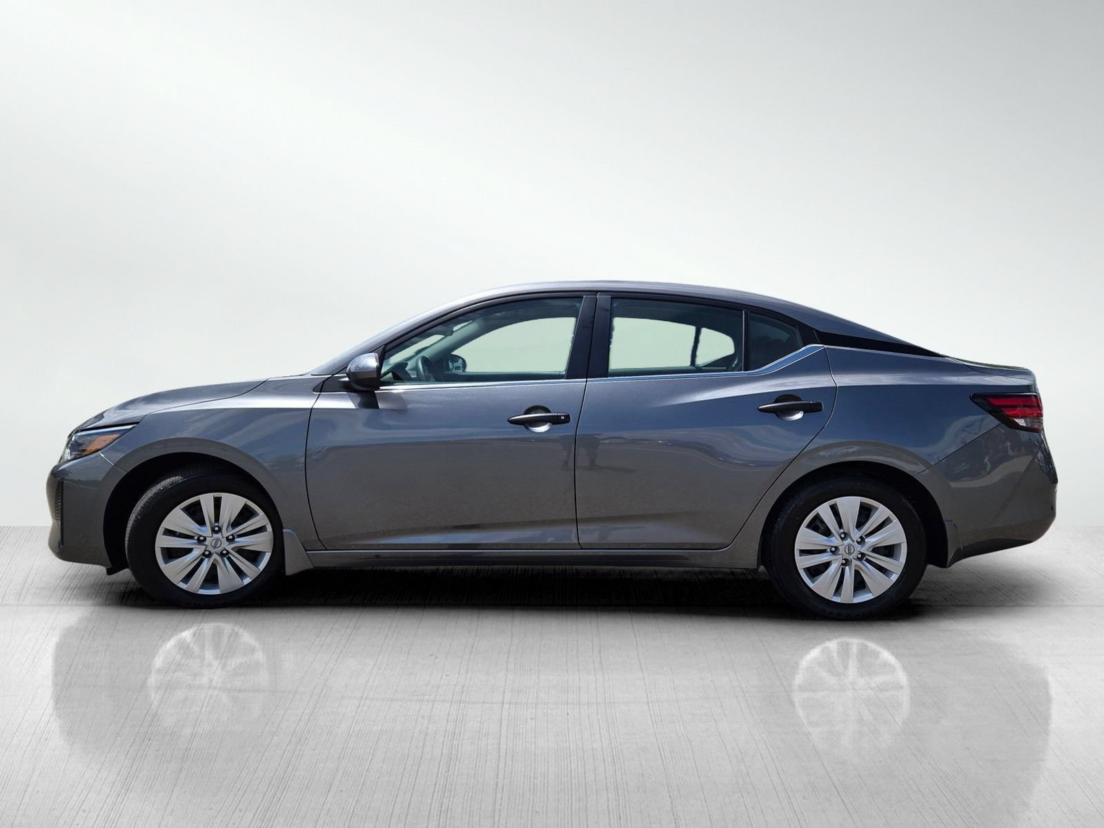 Used 2025 Nissan Sentra S FWD image 10
