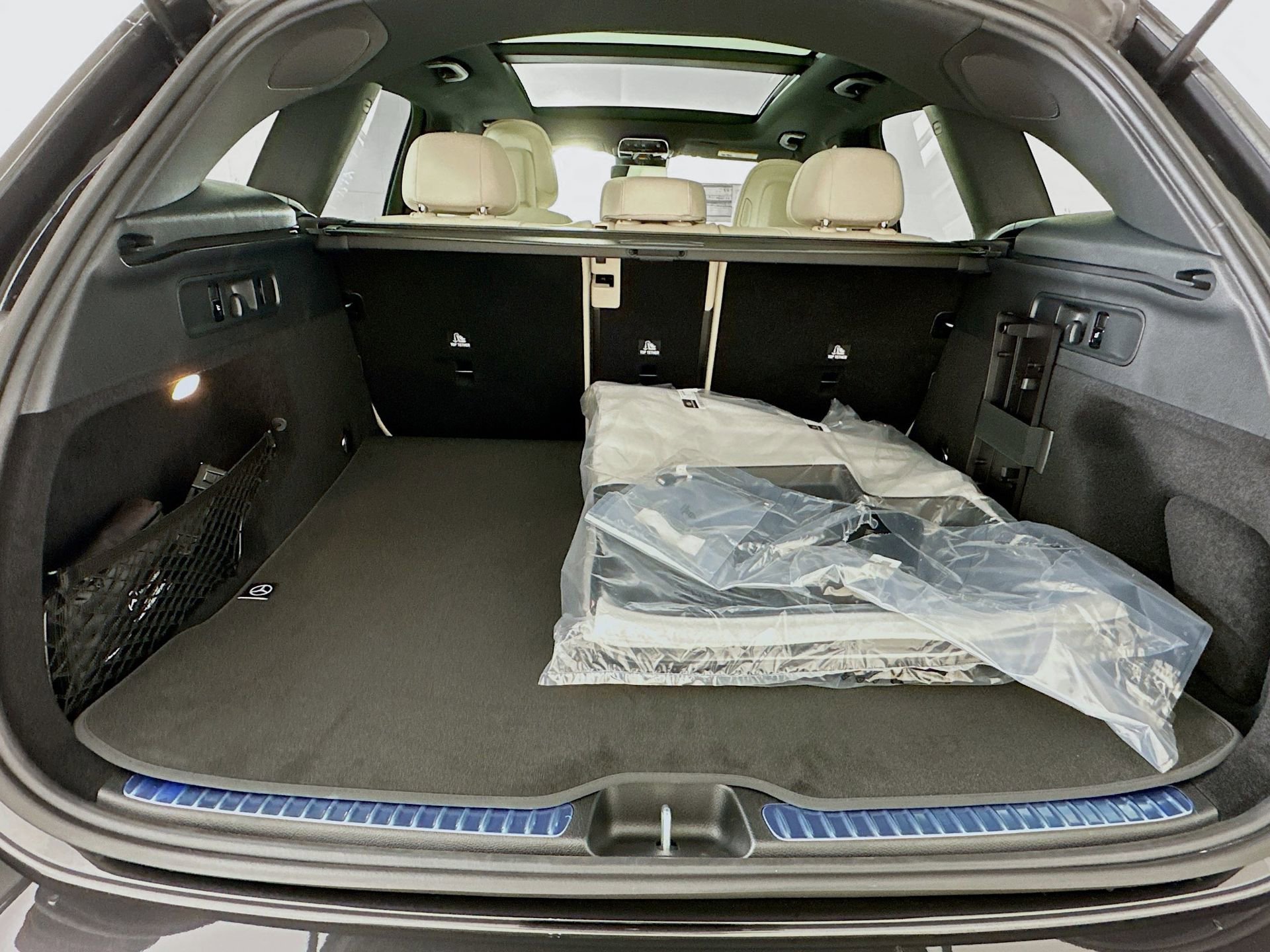 New 2026 Mercedes-Benz GLC 300 image 29