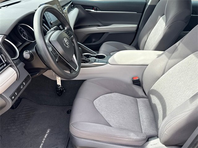 Used 2022 Toyota Camry LE image 20