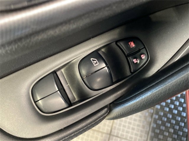 Used 2020 Nissan Rogue Sport SL w/ Premium Package image 15