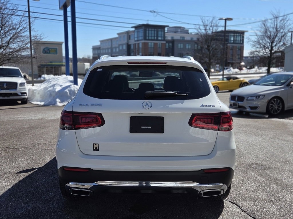 Used 2022 Mercedes-Benz GLC 300 4MATIC w/ Premium Package Lite image 5