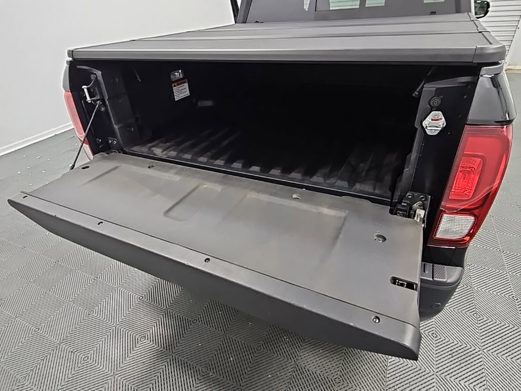 Used 2023 Honda Ridgeline RTL-E image 34