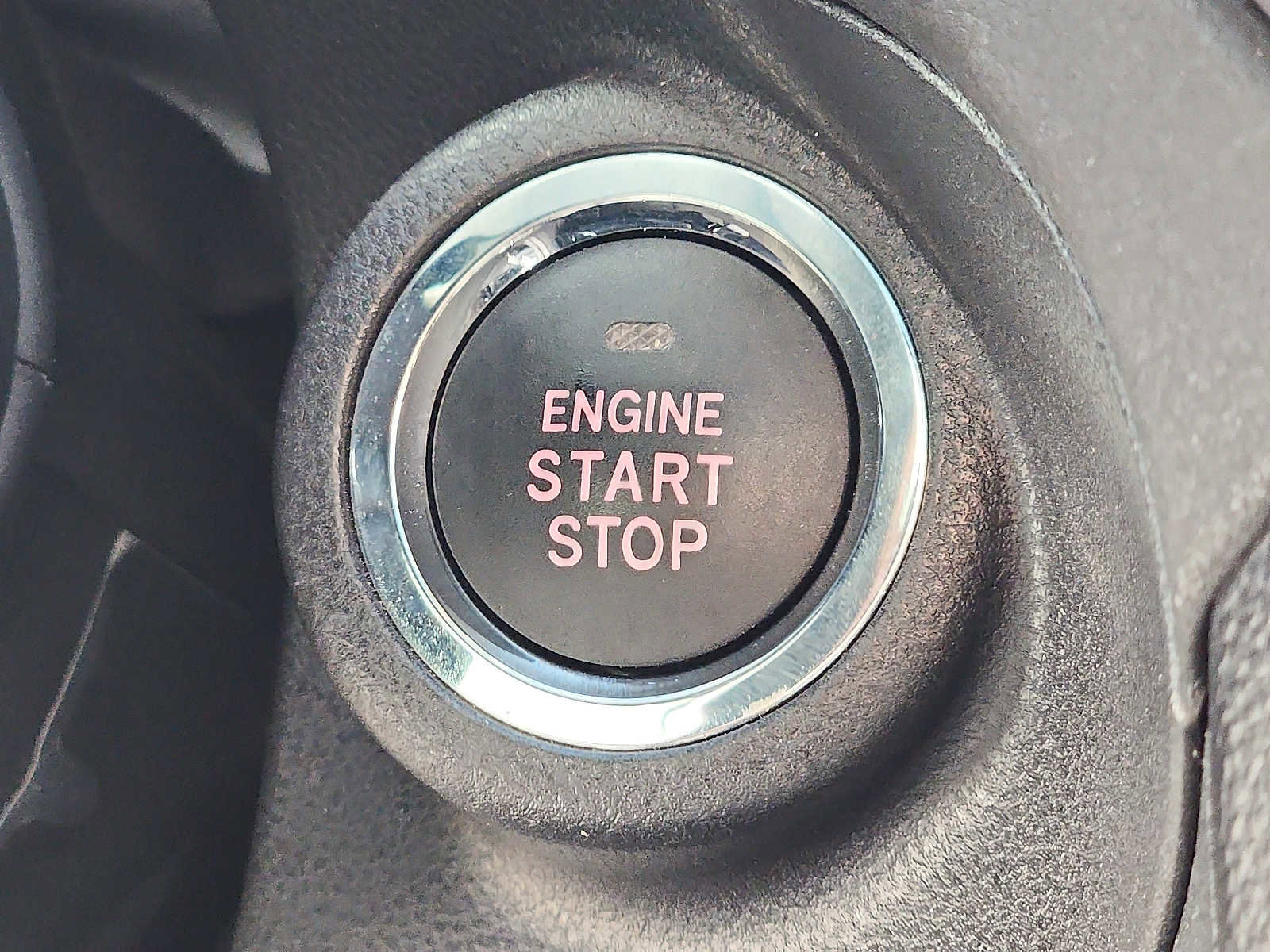 Used 2022 Subaru Ascent Limited w/ Technology Package image 23