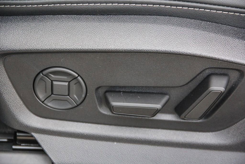 New 2026 Audi Q8 Premium Plus image 21