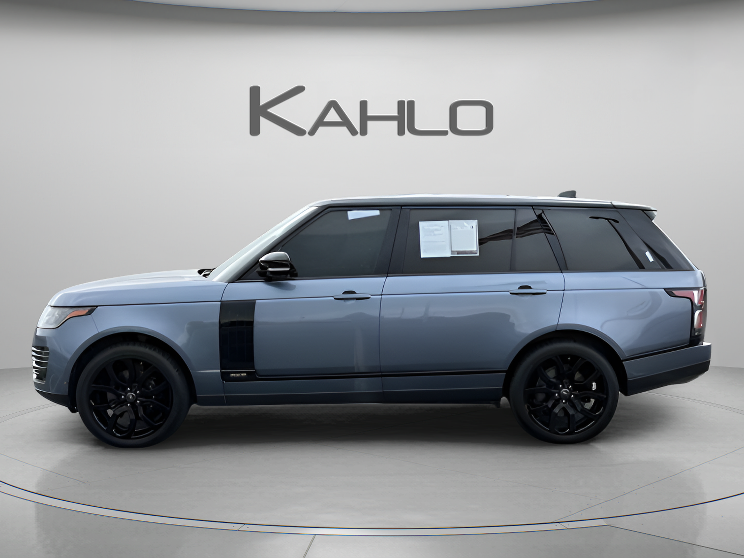 Used 2021 Land Rover Range Rover P525 Westminster Edition LWB AWD/4WD image 2