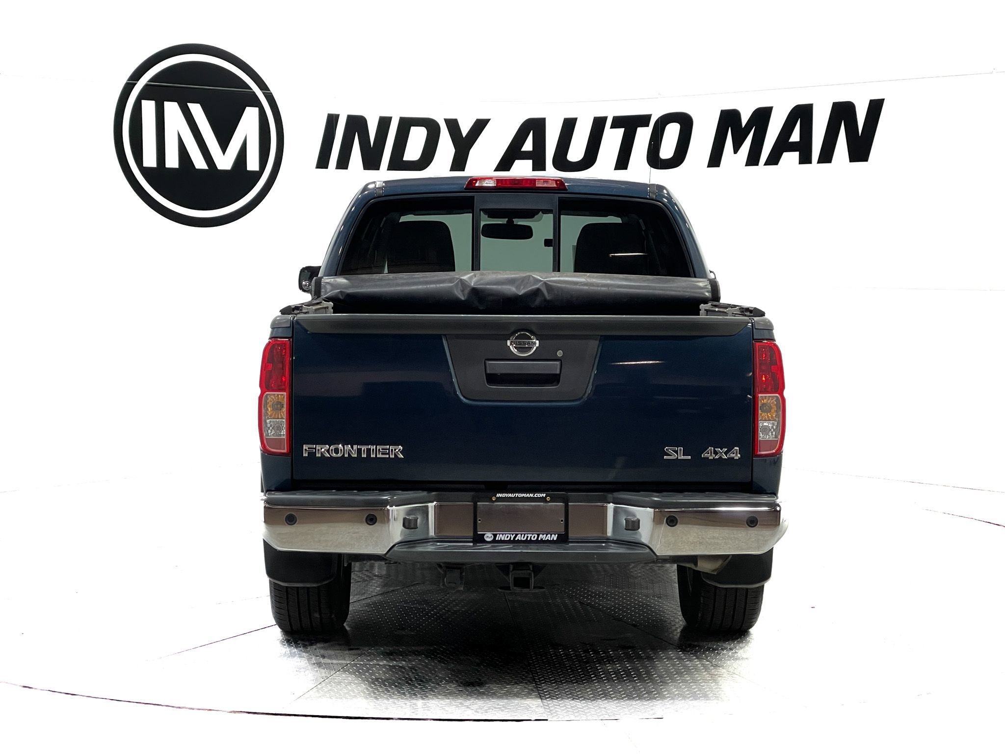 Used 2019 Nissan Frontier SL image 5