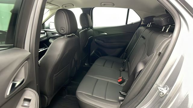 Used 2024 Buick Encore GX Avenir w/ Avenir Convenience Package image 33